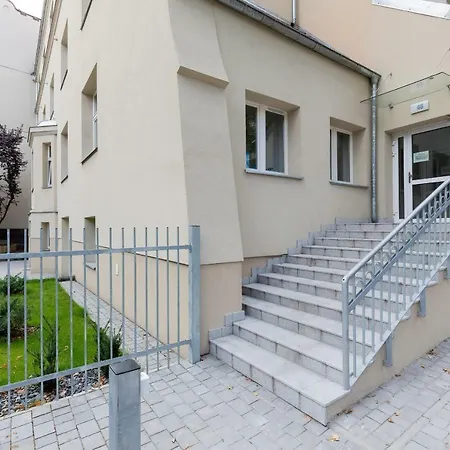 Przemysłowa By Renters Apartament Poznań